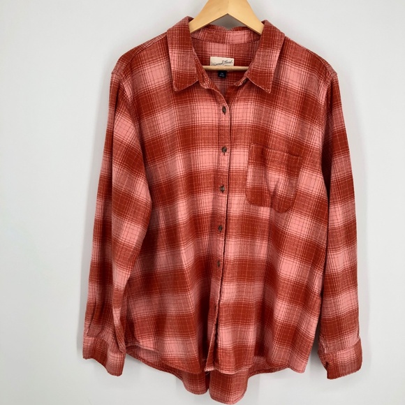 Universal Thread Womens Button Down Shirt XXL Plaid Flannel Peach Pink Orange - Picture 1 of 12